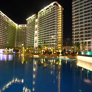 Azure Urban A4 Near Airport Mall With Wavepool Aparthotel
